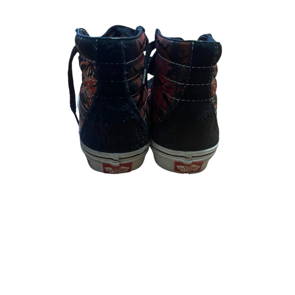 Stranger Things X Vans Sk8-Hi Reissue Friends Don’t Lie Women Sneakers Sz 6.5 - Picture 3 of 11